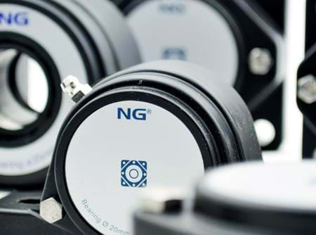 Verschiedene NG Lager mit offenen und geschlossenen Abdeckungen